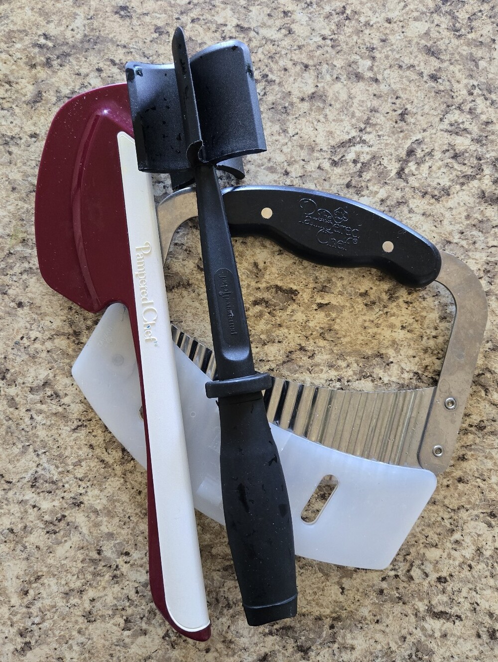 Pampered Chef -Lot (3 Items)